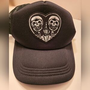 Snapback "Trucker" Skulls Hat